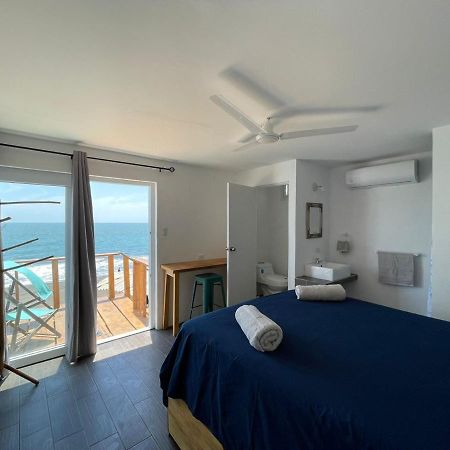 Black Sand Beachhouse Monterrico Luaran gambar