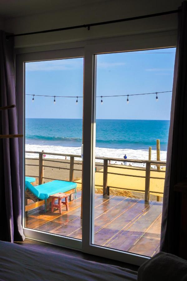 Black Sand Beachhouse Monterrico Luaran gambar